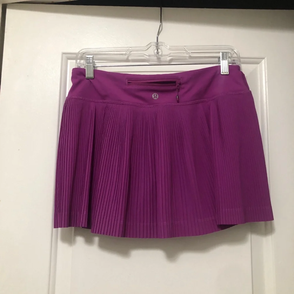 lululemon athletica Ultra Violet Pleated Skort - Purple Size 6 great conditions